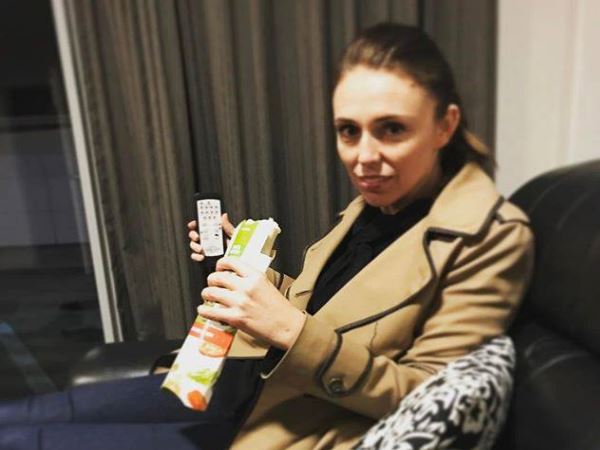 छह सप्ताह के लिए जाएंगी छुट्टी पर