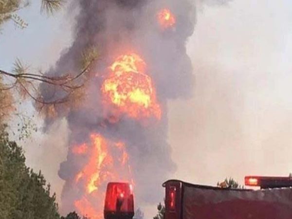 pune blast in minaxi fero company 10 labour injured maharashtra