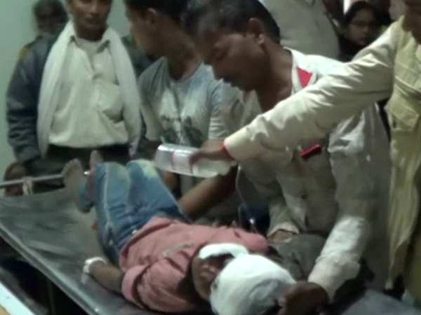 अधिकारी की गाड़ी ने बच्चे को उछाला