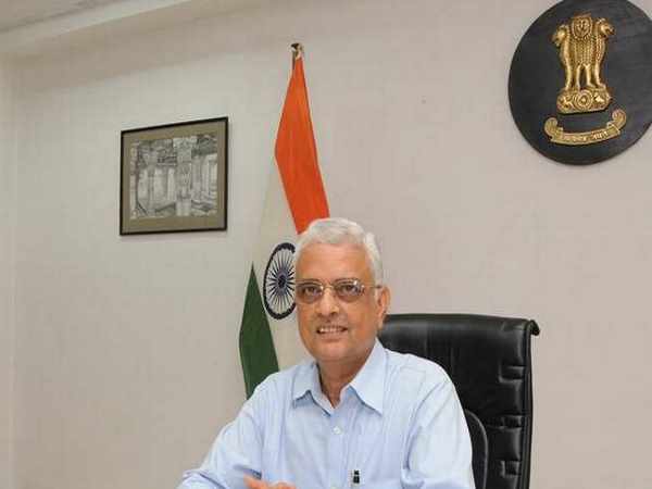 14 अगस्त 2015 को आए थे चुनाव आयोग