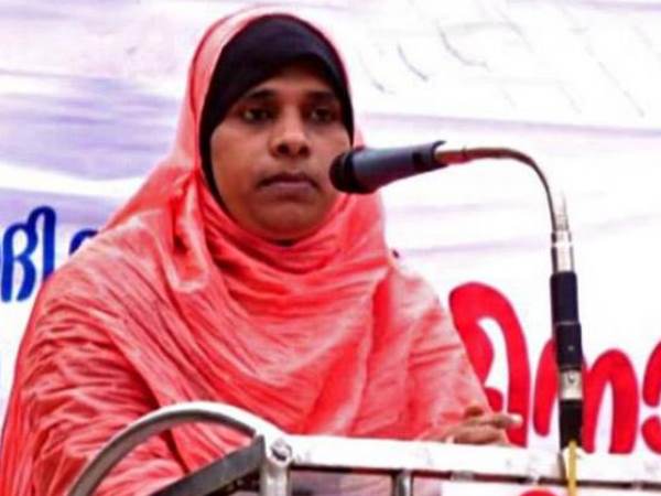 कुरान और सुन्नत सोसायटी की महासचिव हैं जमीदा