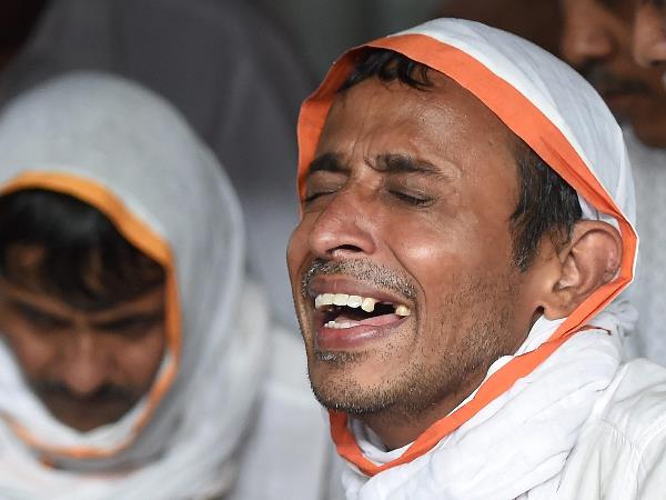  29 दिसंबर की रात को हुआ था हादसा