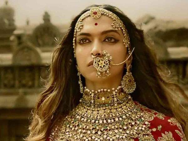 नहीं रुक रहा हिंसा का दौर