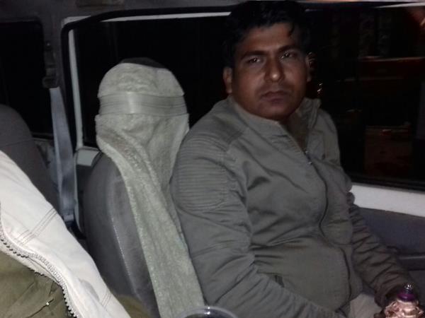 bulandshahr two policeman caught consuming liquor in dial 100 vehicle in NH