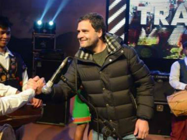 राहुल गांधी ने गाया- We Shall Over Come (हम होंगे कामयाब)....