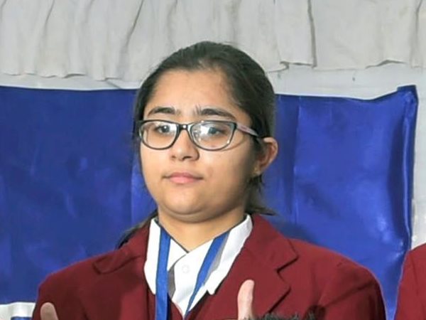 समृद्धि सुशील शर्मा: बदमाश से बचाई जान