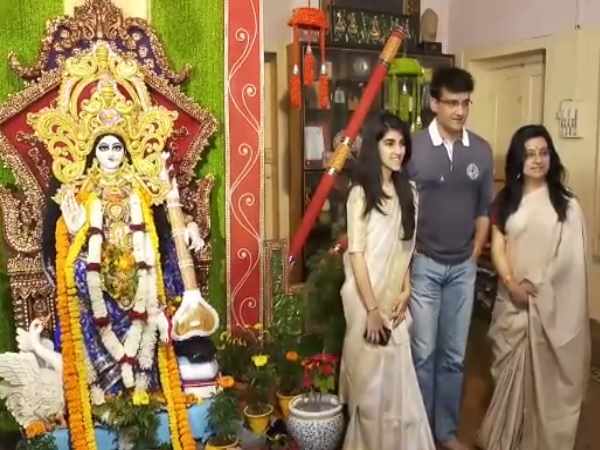 Sourav Ganguly adores maa saraswati with his wife dona and daughter sana