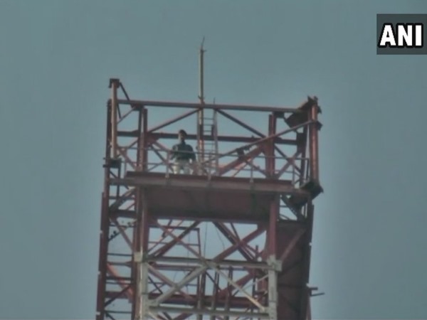 महिलाओं की चेतावनी, जौहर कर लेंगे