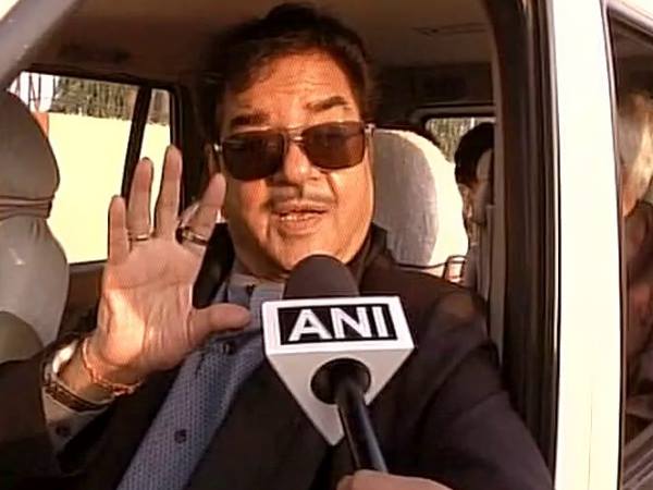 मंत्रिमंडल में 90 प्रतिशत लोगों को कोई नहीं जानता