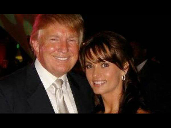  मॉडल के साथ संबंधों का खुलासा 