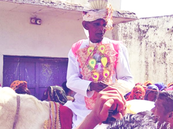 जमीन-जायदाद संभालने के लिए चाहए था वारिस