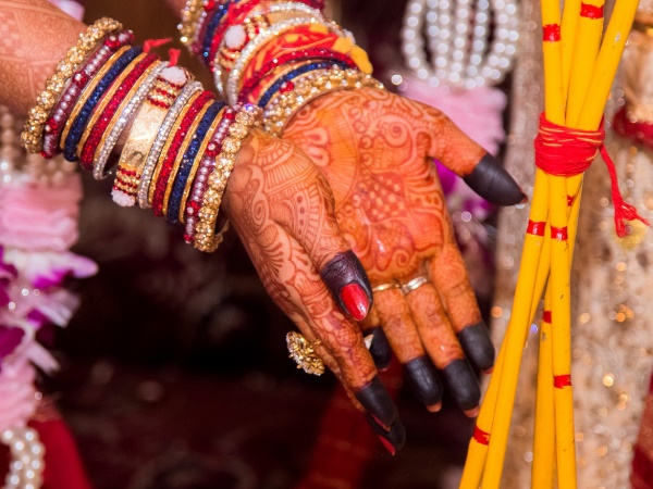 ऐसे खुली स्वीटी की पोल