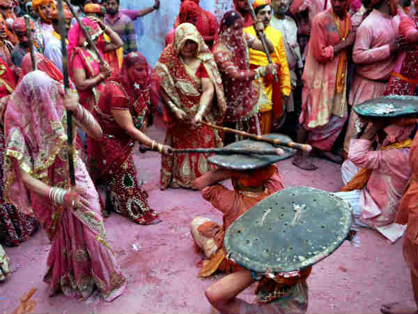 पलाश के फूल का गुलाल