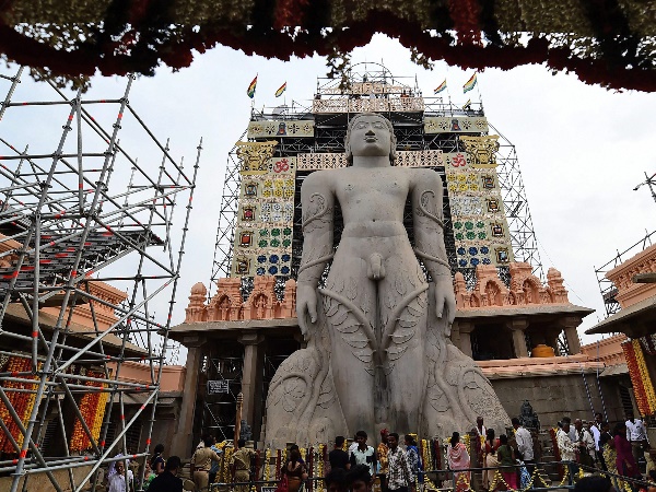 981 ईसवीं में स्थापित की गई बाहुबली की प्रतिमा