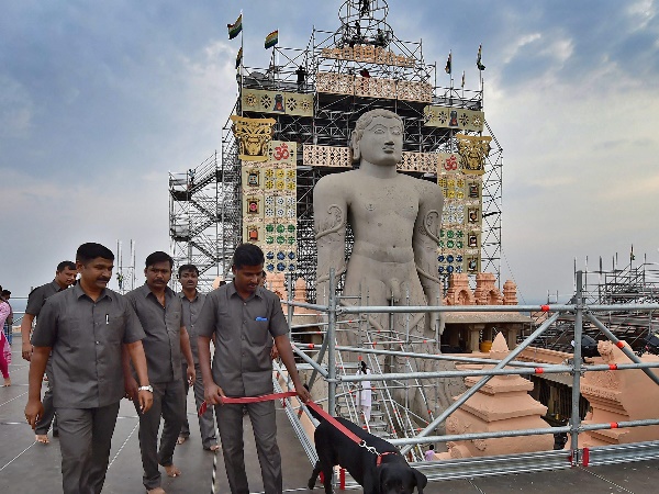 कौन हैं बाहुबली, जिनका होता है अभिषेक?