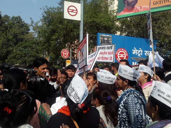  बंद में 7 लाख से ज़्यादा कारोबारी प्रतिष्ठान ठप हैं