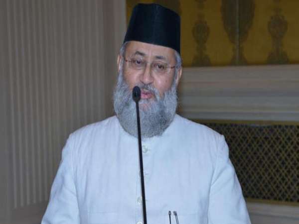 नदवी के बयान से बोर्ड की फजीहत हुई 