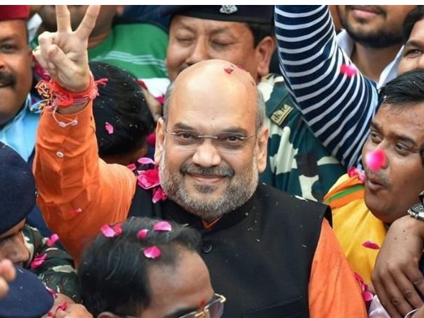  पार्टी कार्यकर्ताओं के लिए 10,000 टी-शर्ट खरीदी