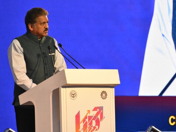 महिन्द्रा ग्रुप और टाटा संस ने भी की बड़ी घोषणाएं