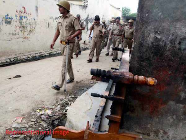 झारखंड:बुंडू में Facebook पोस्ट से इलाके में तनाव झारखंड:बुंडू में Facebook पोस्ट से इलाके में तनाव