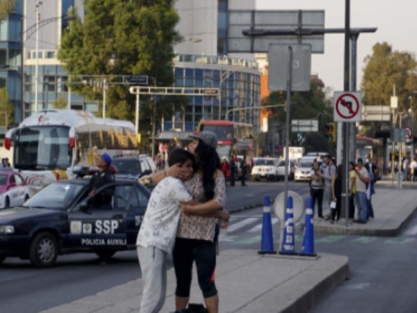 Magnitude 7.2 earthquake shakes Mexico City centered in the southwestern state of Oaxaca Magnitude 7.2 earthquake shakes Mexico City centered in the southwestern state of Oaxaca