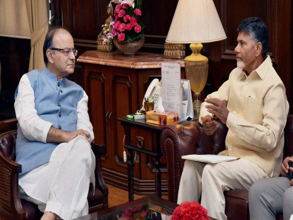 सांसदों ने नायडू से कहा कि...