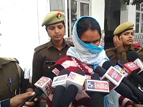 चार साथियों के साथ मिलकर की कमला की हत्या