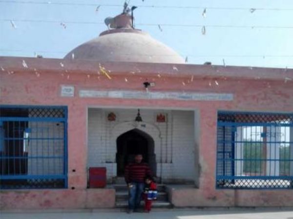 होलिका जली तो होना पड़ेगा दाने-दाने का मोहताज