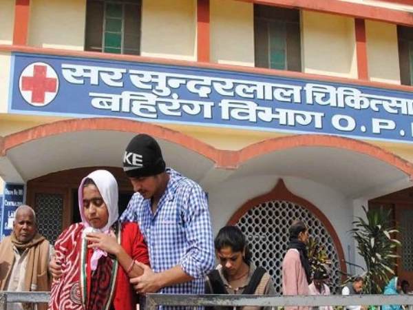 पुलिस में खानापूर्ति में जुटी