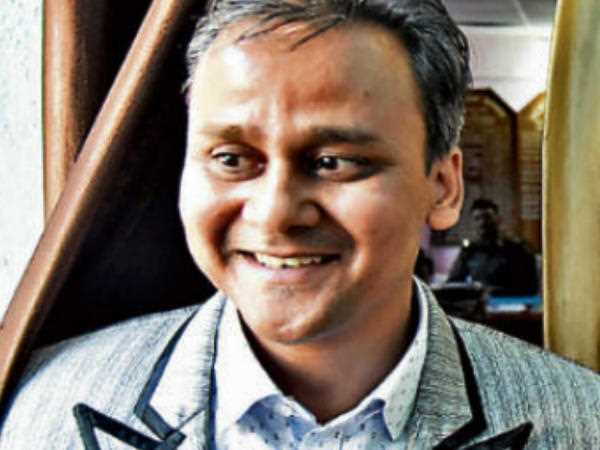 Wife of IRS officer will take divorce after molestation case in Bihar Wife of IRS officer will take divorce after molestation case in Bihar