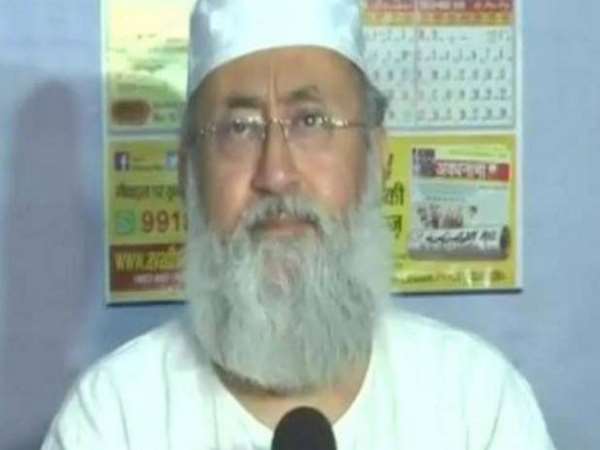 AIMPLB के पूर्व सदस्य मौलाना नदवी ने कहा- राम मंदिर के लिए पीएम मोदी की टीम ने किया संपर्क AIMPLB के पूर्व सदस्य मौलाना नदवी ने कहा- राम मंदिर के लिए पीएम मोदी की टीम ने किया संपर्क