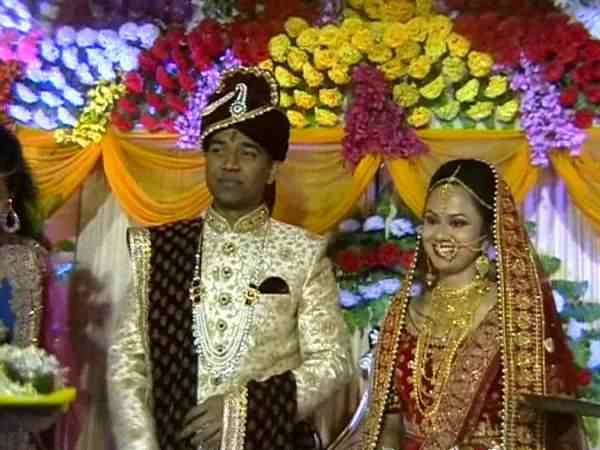 दुल्हन ने बताया दुल्हन ने बताया