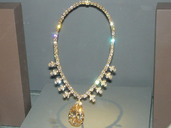 हीरे का इस्तेमाल करने में ये सावधानियां रखें