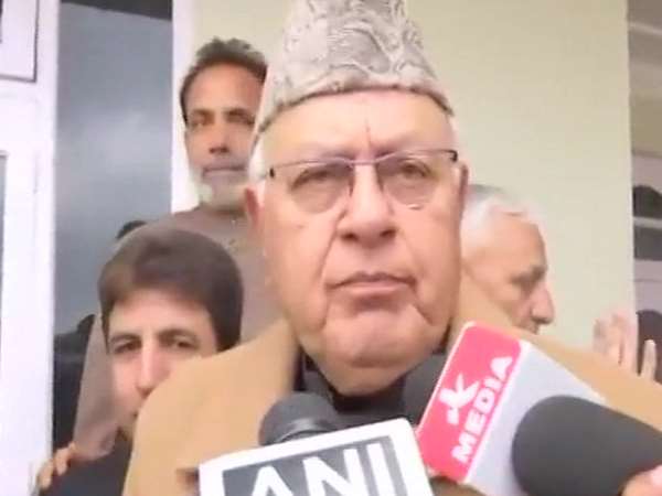 फारुख अब्दुल्ला ने कहा कि फारुख अब्दुल्ला ने कहा कि