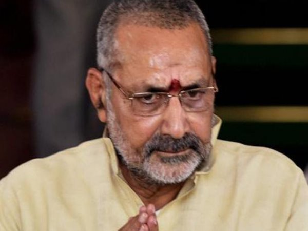 बिहार में गरमाई राजनीति