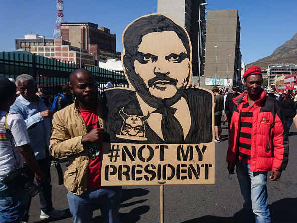 साउथ अफ्रीका का अमीर परिवार 