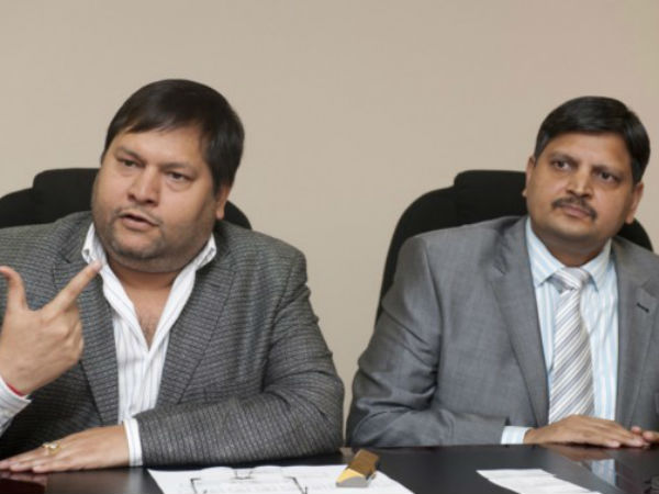 कंप्‍यूटर्स के बाद गोल्‍ड माइंनिग का काम 