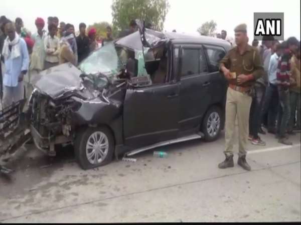 राजस्थान: सड़क हादसे में प्रधानमंत्री नरेंद्र मोदी की पत्नी जशोदाबेन घायल, एक रिश्तेदार की मौत