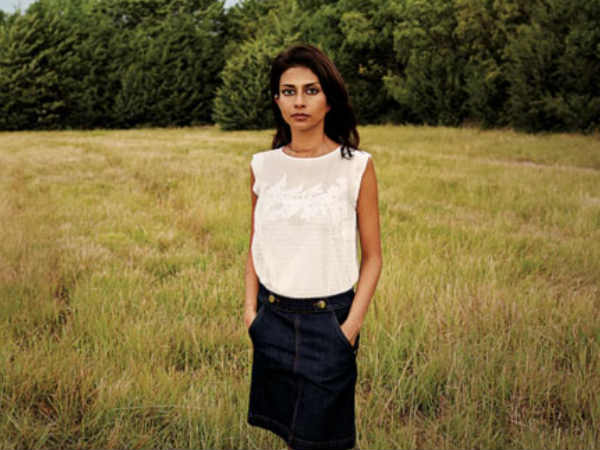 जोया ने अमेरिका के जॉन जॉर्जेलस से की थी शादी