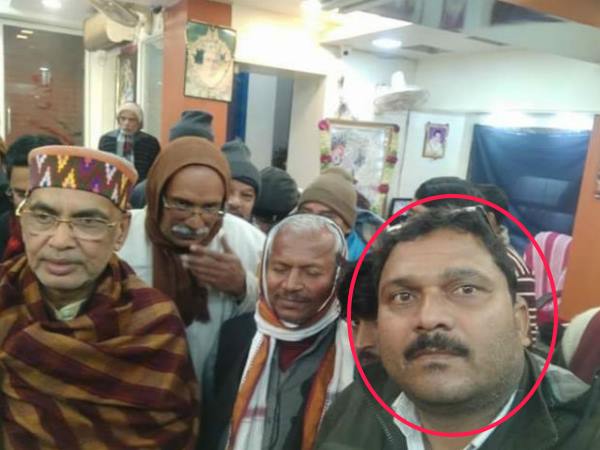 पार्टी से निलंबित पार्टी से निलंबित