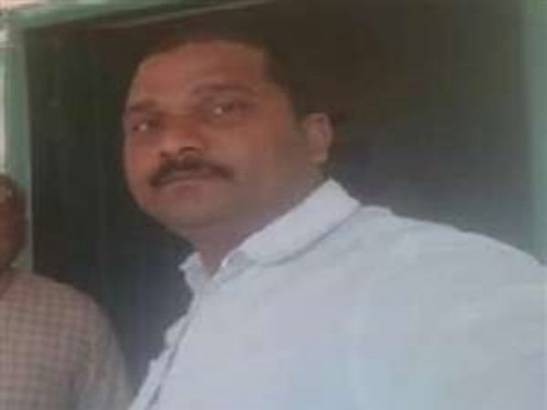 पुलिस कुछ कहने से बच रही है पुलिस कुछ कहने से बच रही है