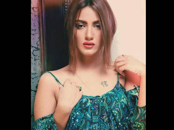 प्‍यार को कागजातों की जरूरत नहीं होती