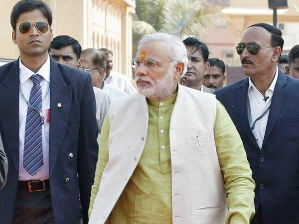 सुरक्षा को देखते हुए बदला होटल सुरक्षा को देखते हुए बदला होटल