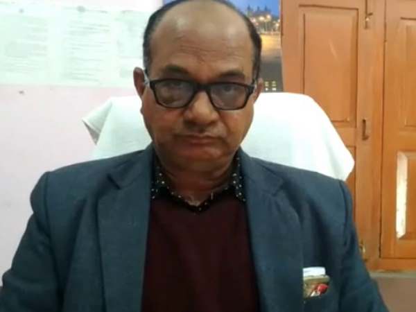 A student caught on CCTV cheating in UP Board classroom in Moradabad