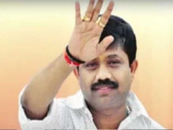 विरोध में उतरी ड्राइवर यूनियन