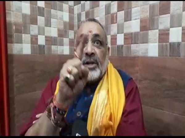 'मुसलमान मक्का मदीना जाएंगे, हम कहां जाएंगे?'