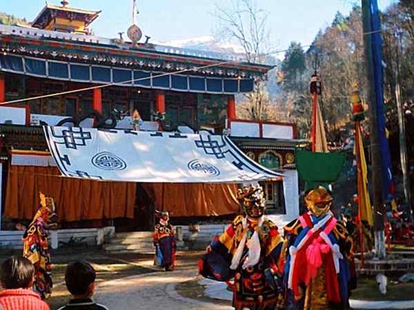 यह है परम्परा