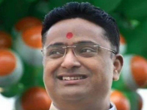 फोन पर स्टाफ को डिप्टी मेयर ने दी गालियां फोन पर स्टाफ को डिप्टी मेयर ने दी गालियां