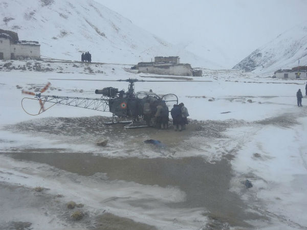 खराब रास्‍ते ने बढ़ाई मुश्किलें 