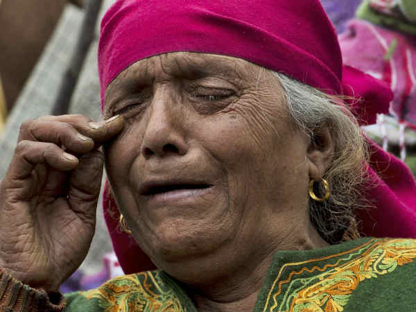 स्‍पेशल प्‍लेन से शव पहुंचे घर तक 